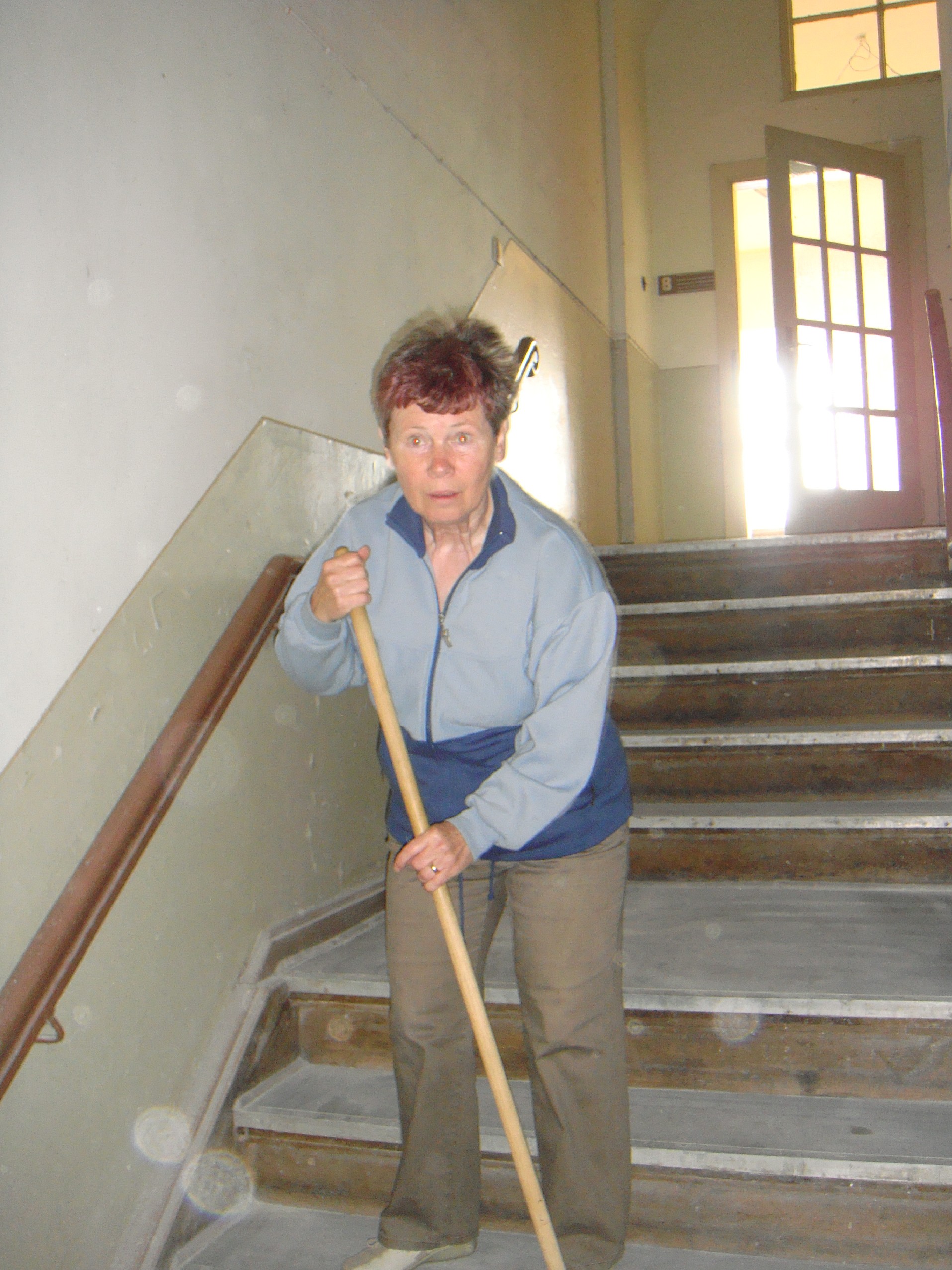 1.AT _004.jpg